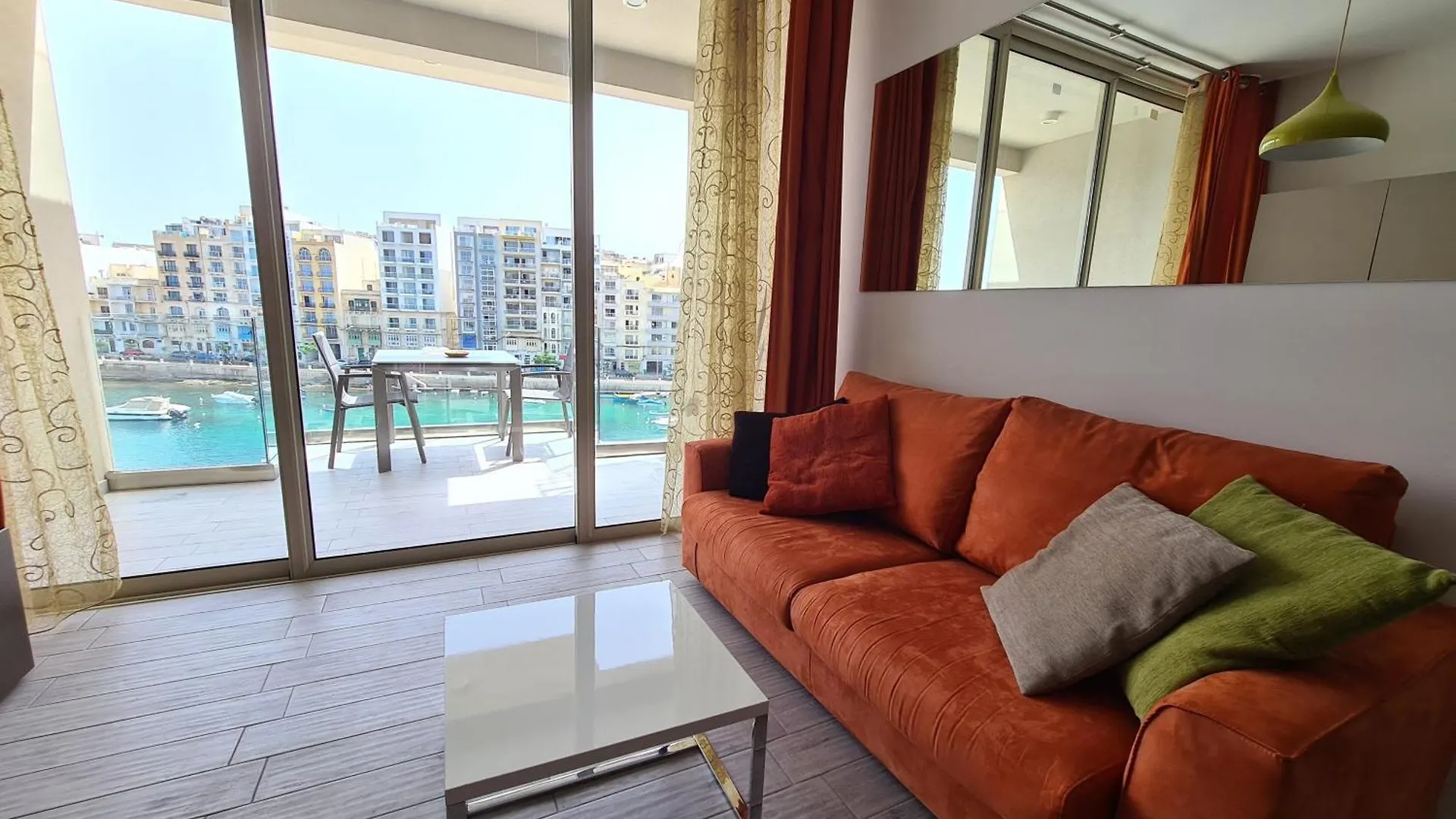 Apartment Supreme Seafront Apt With Balcony In St.Julian'S Saint Julian's